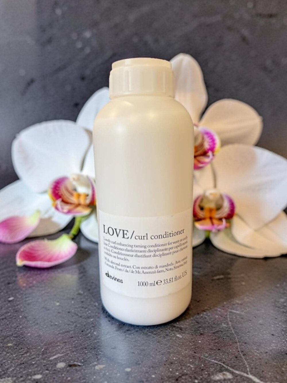 Davines LOVE Curl Conditioner 33.8 oz